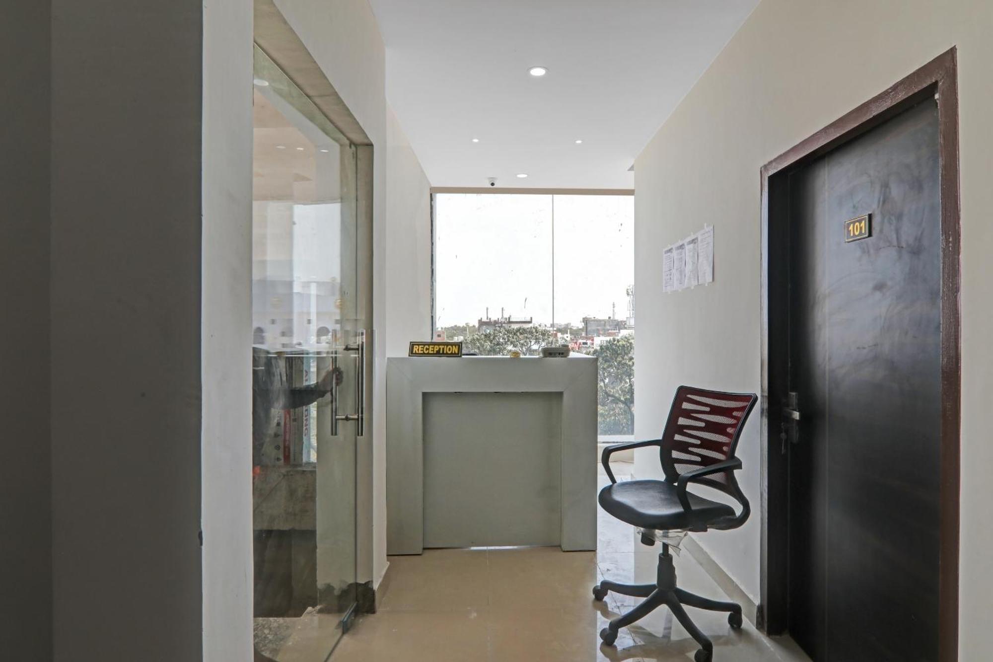 Hotel O Rudra Palace Near Phoenix United Lucknow Extérieur photo